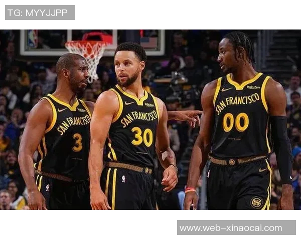 2015年NBA季后赛勇士与马刺的巅峰对决回顾与精彩瞬间分析 2015年NBA季后赛勇士与马刺的巅峰对决回顾与精彩瞬间分析