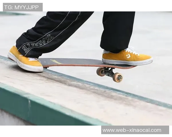 成都滑板队技术探秘:从基础到高阶的滑板技巧与训练分享 成都滑板队技术探秘:从基础到高阶的滑板技巧与训练分享